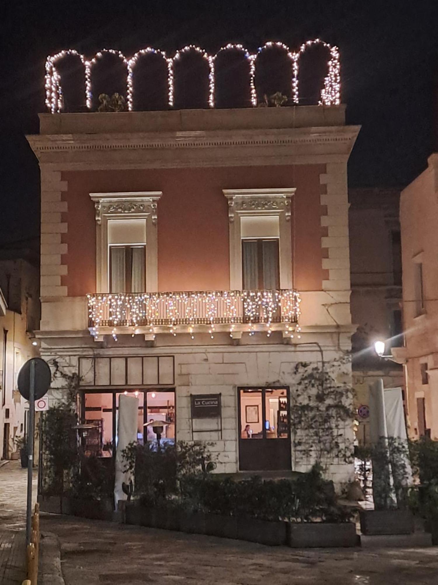 Palazzo Dei Tolomei Bed & Breakfast Lecce Exterior photo